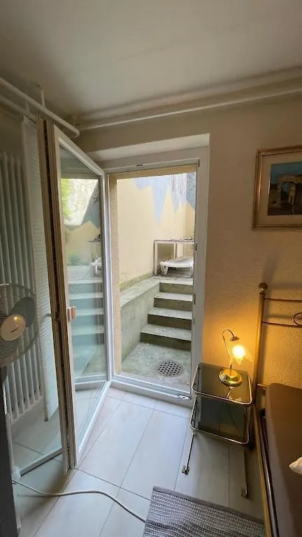 Comfy Bed Fast Wifi 3 Min To Rhein Apartment Basel 0*,